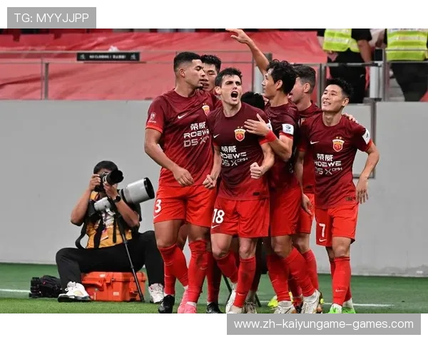 上海海港外援主导攻势，卫冕稳步推进