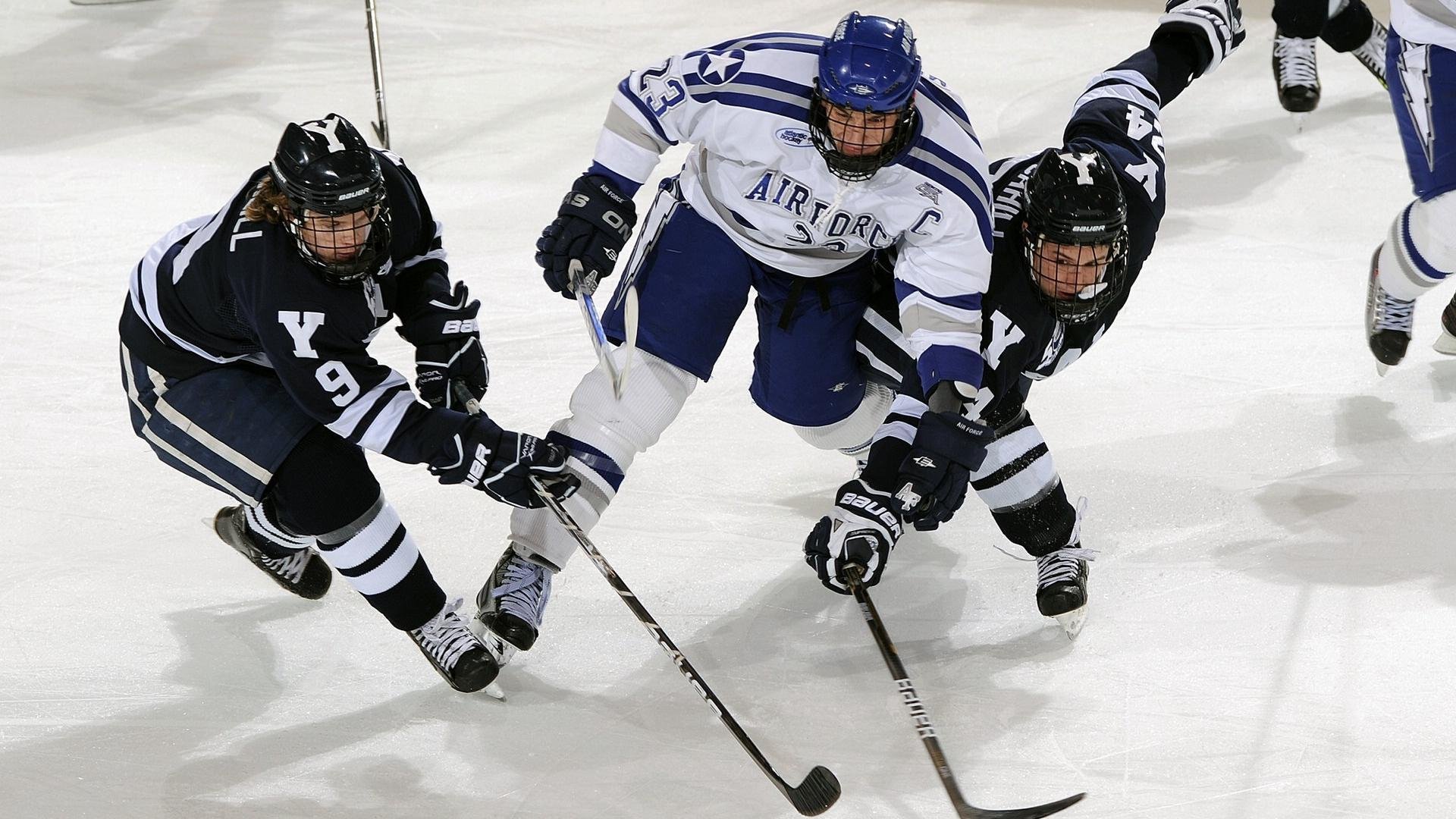 Kaiyun(中国)开云-训练场安全警示系统全面部署完成，训练场安全标语